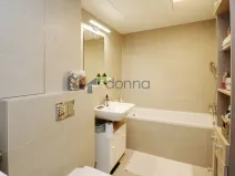 Pronájem bytu 1+kk, Praha, Ke kříži, 33 m2