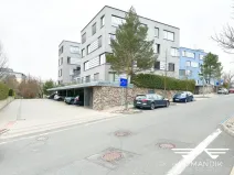 Pronájem garáže, Praha - Prosek, Valečovská, 12 m2