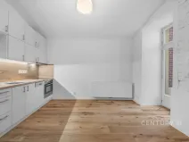 Pronájem kanceláře, Praha - Nusle, Sezimova, 50 m2