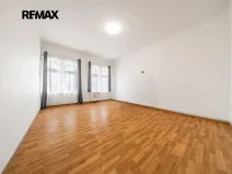 Pronájem bytu 2+1, Praha - Karlín, Prvního pluku, 73 m2