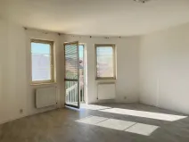 Pronájem bytu 1+kk, Praha - Libeň, Světova, 47 m2