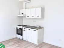 Pronájem bytu 1+kk, Praha - Libeň, Na Truhlářce, 30 m2