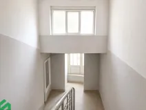 Pronájem bytu 1+kk, Praha - Libeň, Na Truhlářce, 30 m2