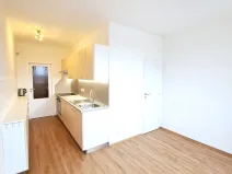 Pronájem bytu 1+1, České Budějovice, Kubatova, 50 m2