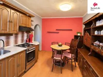 Prodej bytu 2+1, Karlovy Vary - Dvory, K. Kučery, 72 m2