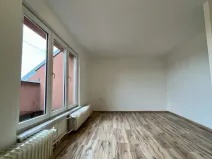 Pronájem bytu 1+kk, Ostrava - Moravská Ostrava, Nádražní, 29 m2