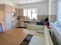 Prodej rodinného domu, Dobřenice, 216 m2