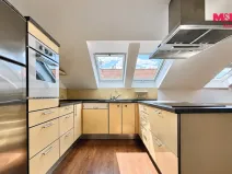 Prodej bytu 3+kk, Praha, Donská, 75 m2