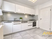 Pronájem bytu 3+1, Hradec Králové - Slezské Předměstí, Brandlova, 74 m2