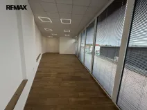 Pronájem obchodního prostoru, Pelhřimov, Krasíkovická, 52 m2