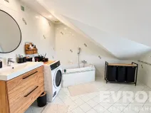 Pronájem bytu 4+kk, Lánov - Prostřední Lánov, 90 m2