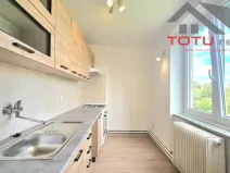 Prodej bytu 3+1, Jaroměř, Máchova, 70 m2