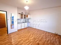 Prodej bytu 1+kk, Praha - Kamýk, Písnická, 32 m2