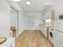 Prodej bytu 2+kk, Praha - Holešovice, Bubenská, 49 m2
