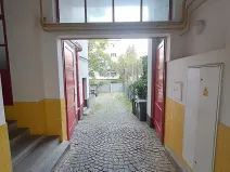 Pronájem garážového stání, Praha - Střešovice, Parléřova, 14 m2