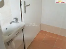 Pronájem obchodního prostoru, Chodov, Školní, 32 m2
