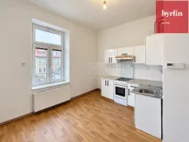 Pronájem bytu 2+1, Opava, Horovo náměstí, 79 m2