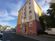 Pronájem bytu 2+1, Karlovy Vary, K. Čapka, 57 m2