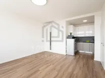 Pronájem bytu 2+kk, Pardubice, třída Míru, 52 m2