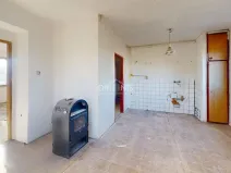 Prodej bytu 2+1, Měcholupy - Želeč, 64 m2