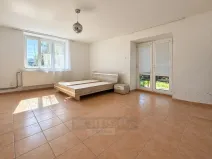 Pronájem bytu 1+1, Slavče, 62 m2