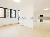 Prodej bytu 1+kk, Praha, Šiklové, 39 m2