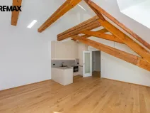 Pronájem bytu 2+kk, Praha - Nusle, Vrtbova, 62 m2