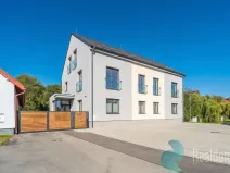 Prodej rodinného domu, Žerčice, 550 m2