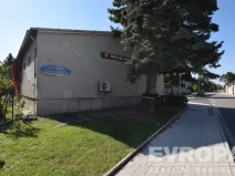 Prodej obchodního prostoru, Jestřabí Lhota, 230 m2