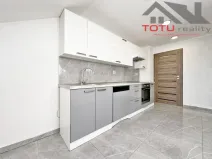 Pronájem bytu 3+1, Trutnov, Voletinská, 86 m2