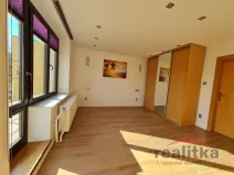 Pronájem bytu 2+1, Opava - Kateřinky, Rolnická, 84 m2