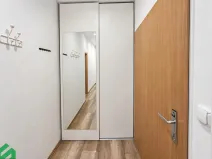 Pronájem bytu 2+kk, Praha - Libeň, Sokolovská, 48 m2