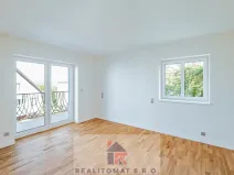 Prodej bytu 4+kk, Praha - Komořany, Pod lesem, 343 m2