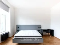 Pronájem bytu 2+kk, Hradec Králové, Komenského, 76 m2