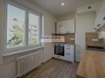 Pronájem bytu 3+1, Plzeň, Pod Záhorskem, 77 m2
