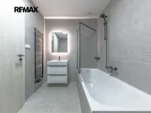 Pronájem bytu 2+kk, Kladno, Veleslavínova, 39 m2