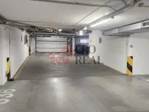 Pronájem garážového stání, Praha - Záběhlice, Mattioliho, 18 m2