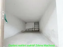 Pronájem garáže, Praha, U první baterie, 17 m2