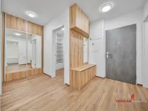 Pronájem bytu 2+kk, Hradec Králové - Třebeš, Pod Zámečkem, 60 m2