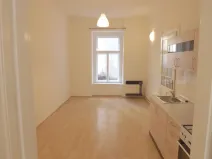 Pronájem bytu 1+1, Praha - Nusle, náměstí Generála Kutlvašra, 49 m2