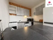 Prodej bytu 3+1, Teplice - Trnovany, Antonína Sochora, 73 m2