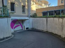 Pronájem garážového stání, Olomouc, Wellnerova, 14 m2