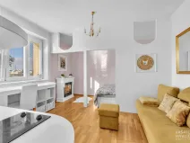 Pronájem bytu 1+kk, Hradec Králové, Dvorská, 28 m2