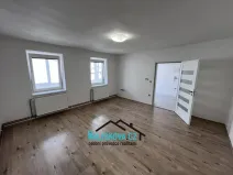Pronájem bytu 1+kk, Kroměříž, Husovo náměstí, 39 m2