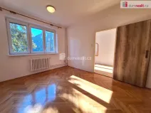 Pronájem bytu 3+1, Praha, Krátká, 65 m2