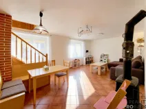 Prodej rodinného domu, Hluboké Mašůvky, 128 m2