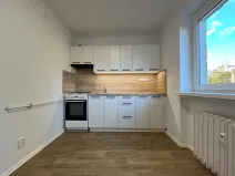 Pronájem bytu 1+1, Třinec, Komenského, 29 m2