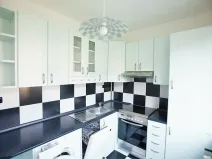 Prodej bytu 2+1, Praha, K lučinám, 52 m2