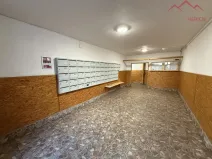 Prodej bytu 2+1, Chomutov, Dřínovská, 62 m2