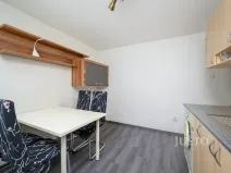 Pronájem bytu 1+1, Liberec - Liberec IV-Perštýn, nám. Příbramské, 38 m2